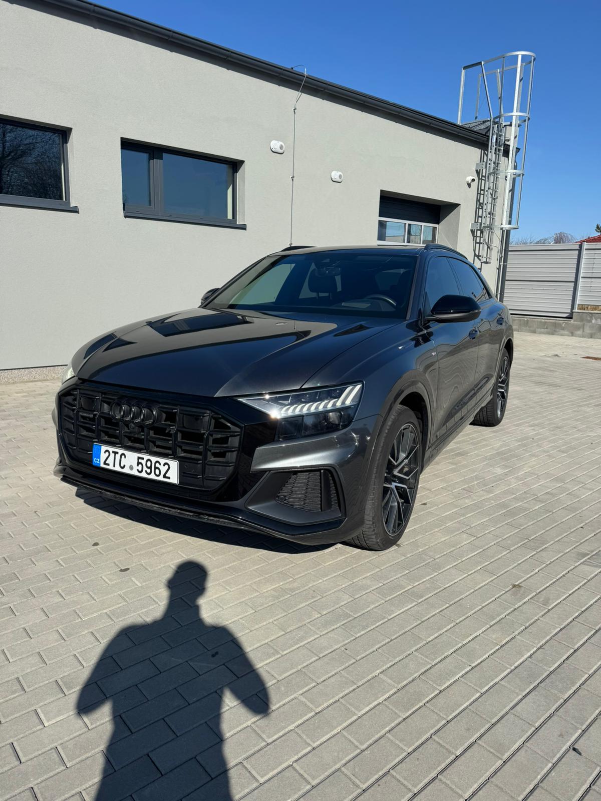 Auto 2 - reference detailing